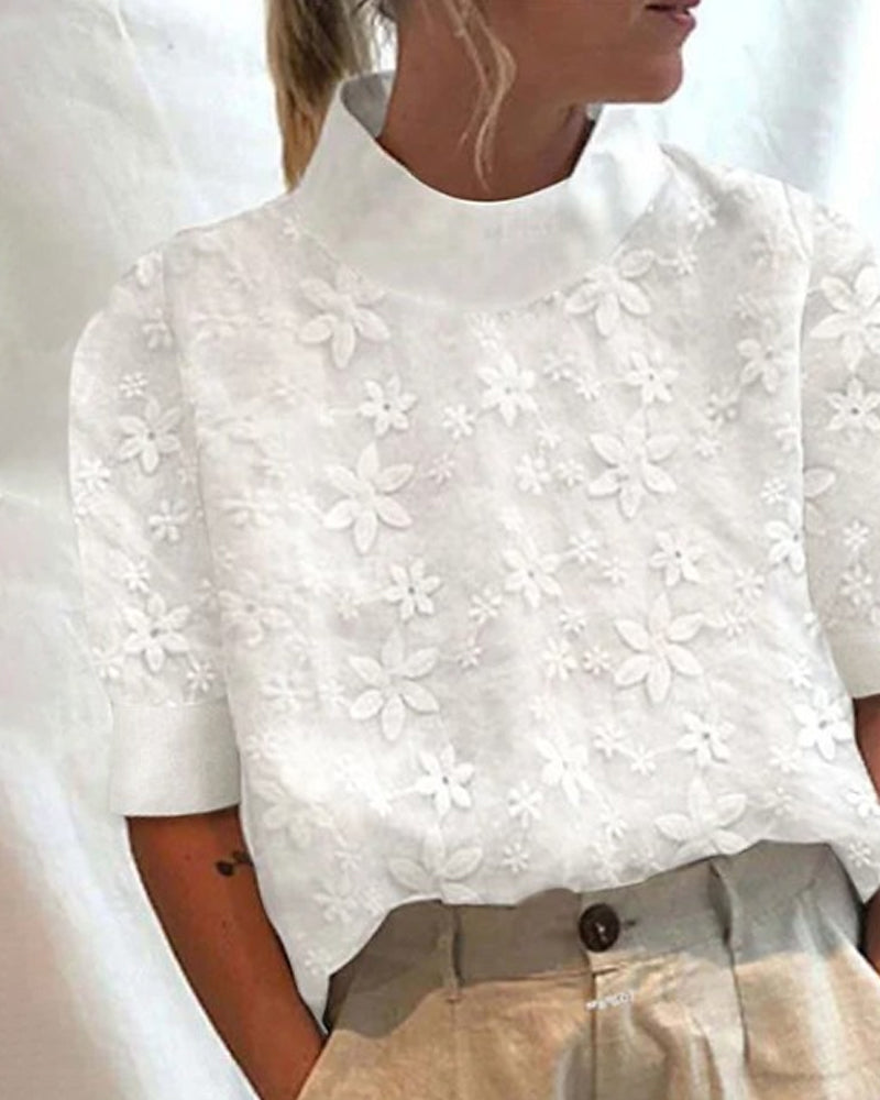BLOUSE BLANCHE TEXTURÉE À FLEURS