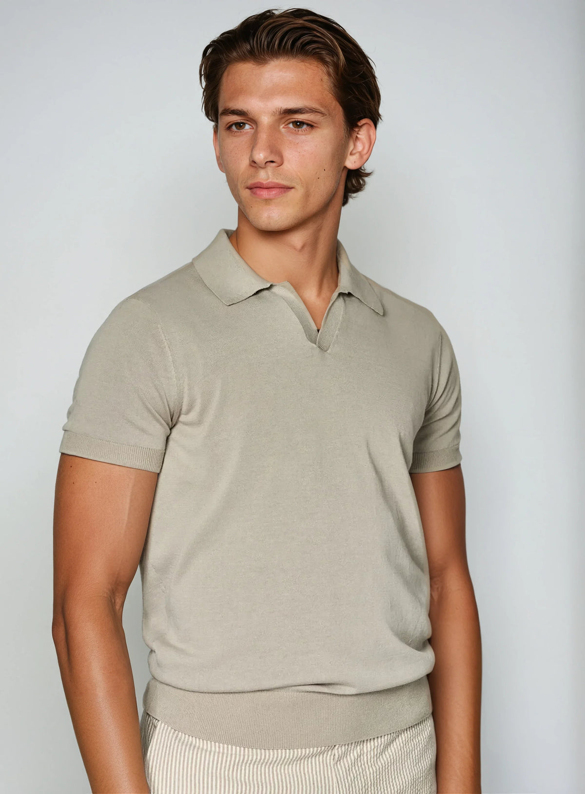 POLO DÉBOUTONNÉ - TAUPE