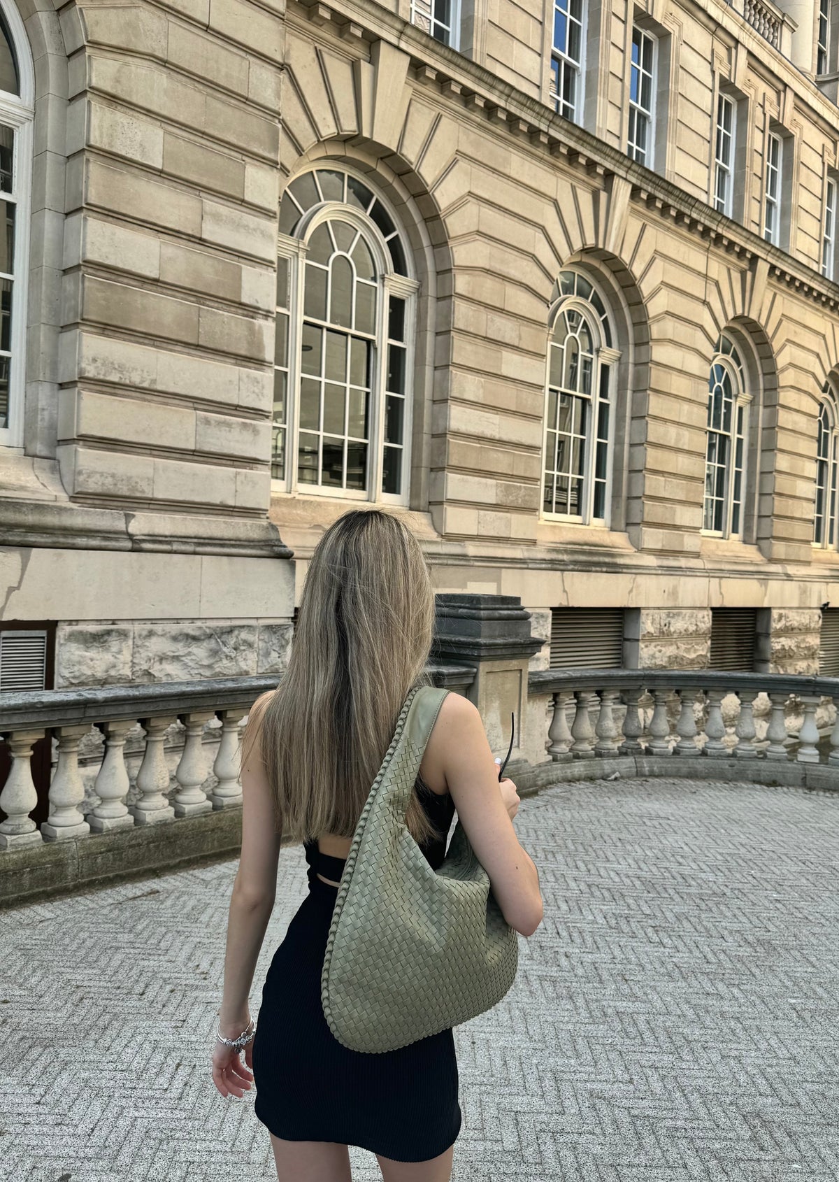 MILA | SAC TRESSÉ EN CUIR VÉGÉTALIEN